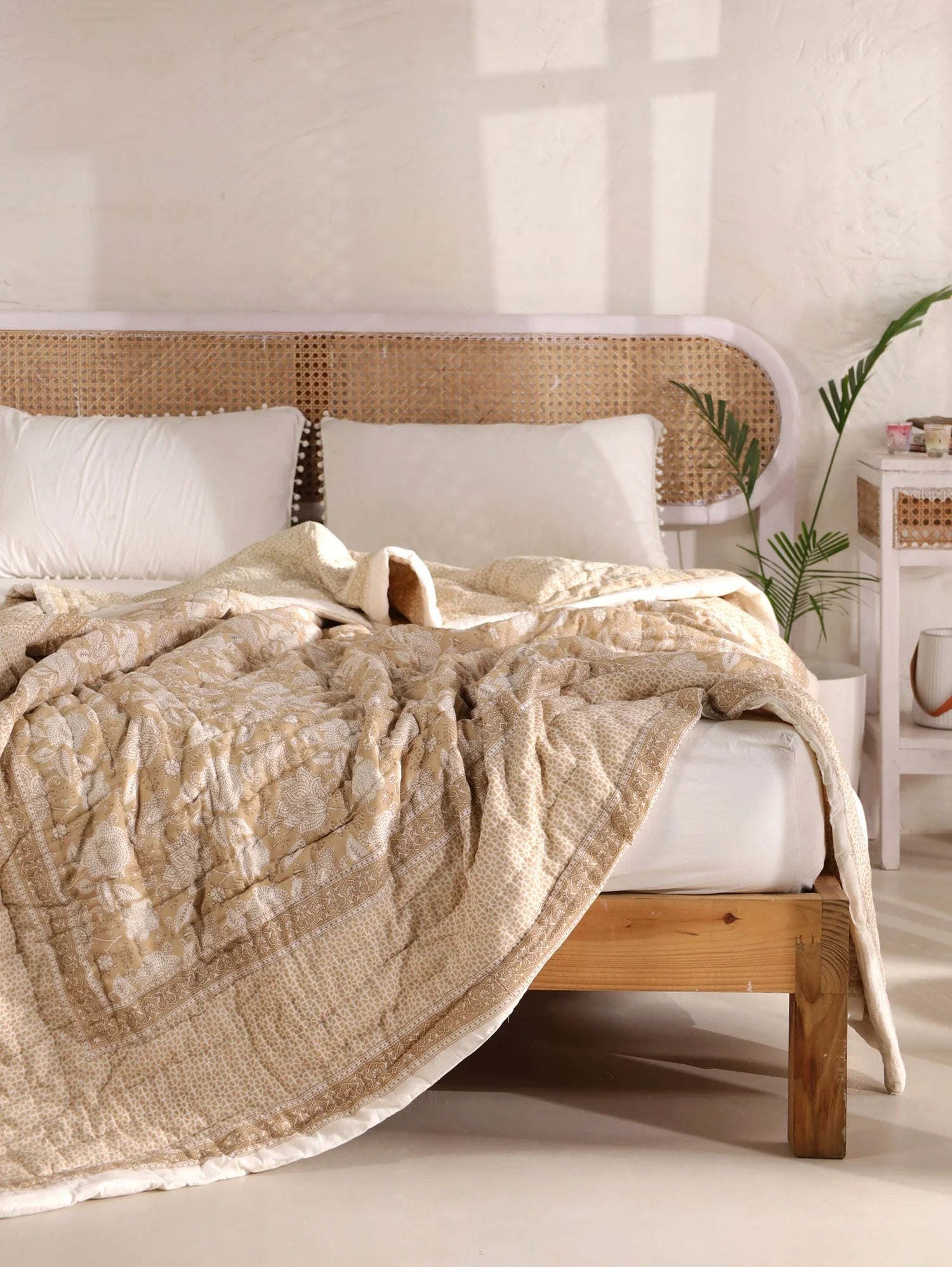 All Season Jaipuri Quilt | 100% Pure Cotton | Block Print | Double Bed - Narmada